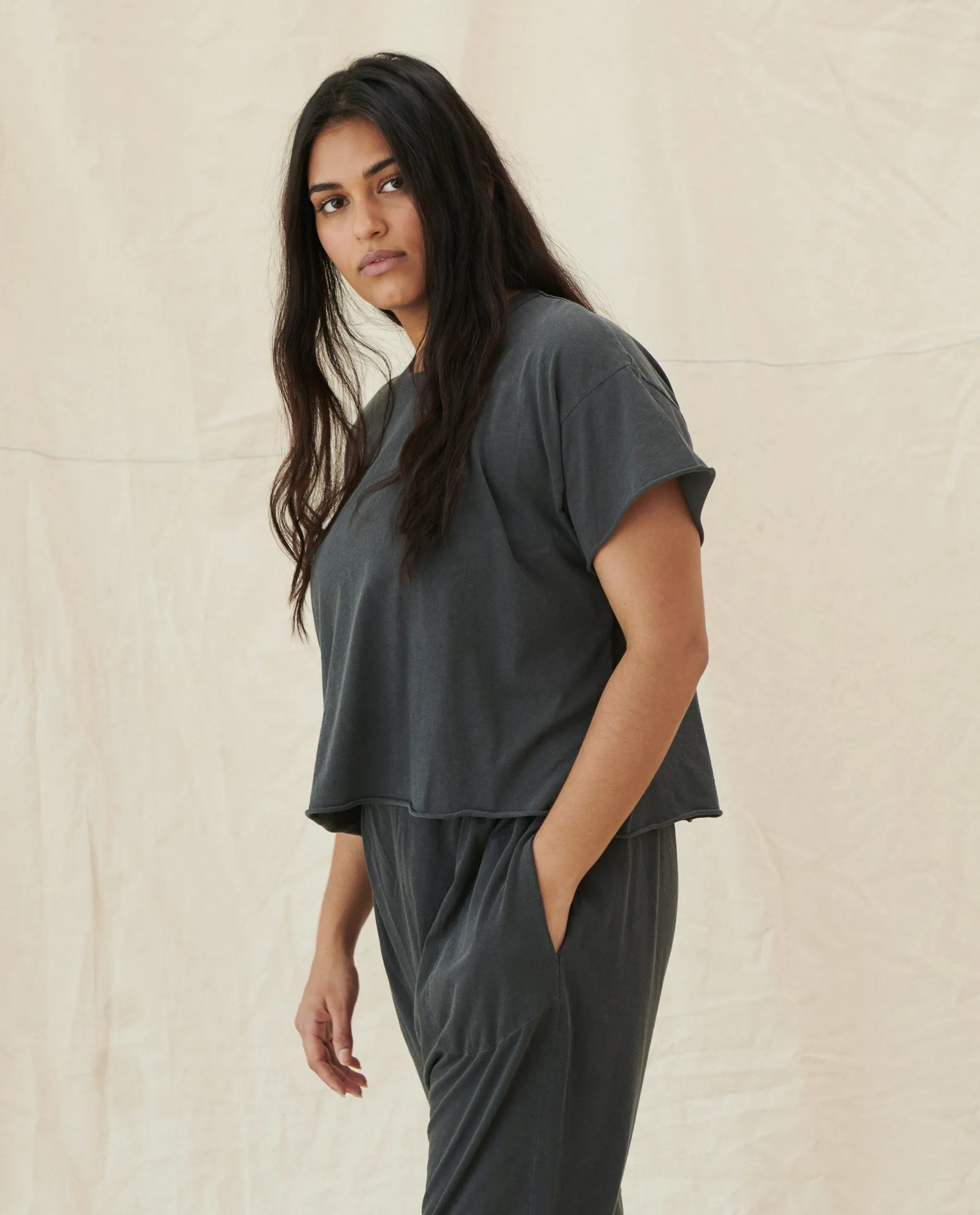 The Crop Tee. Solid -- WASHED BLACK